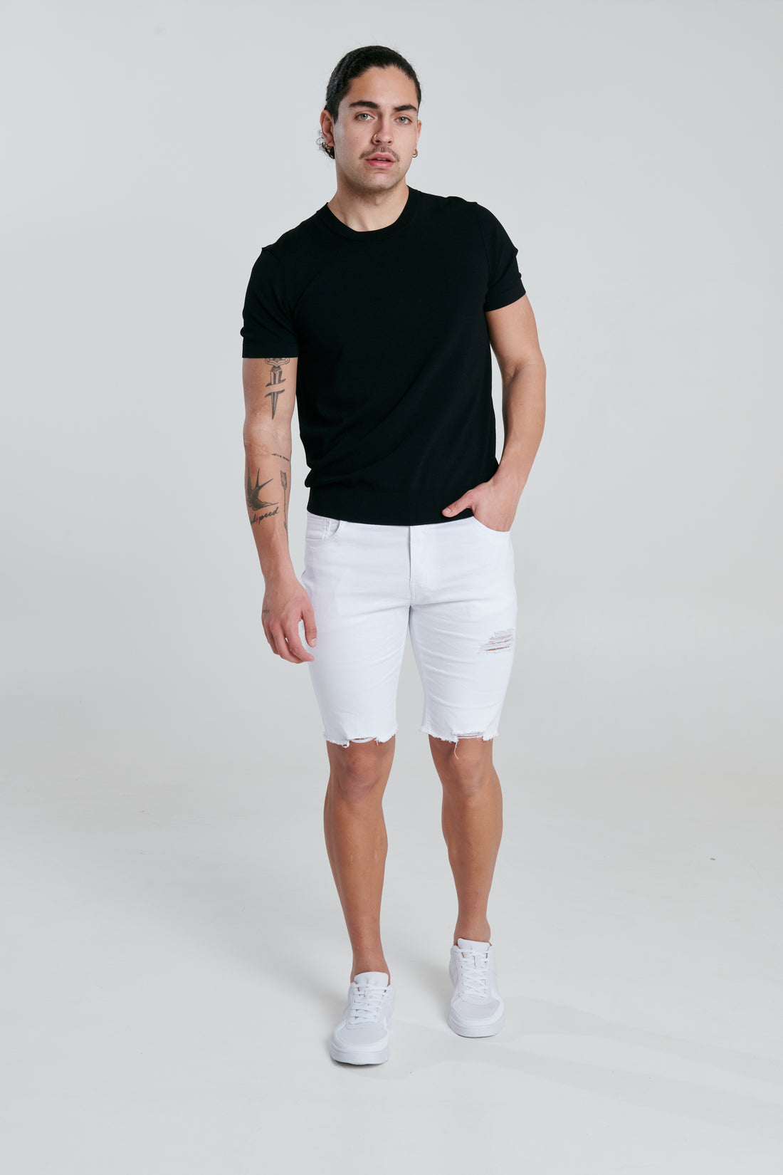 Camber Short ( Distressed Hem )