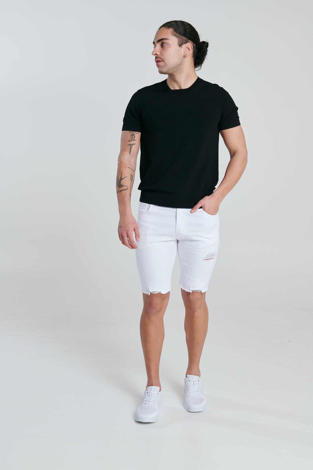 Camber Short ( Distressed Hem )