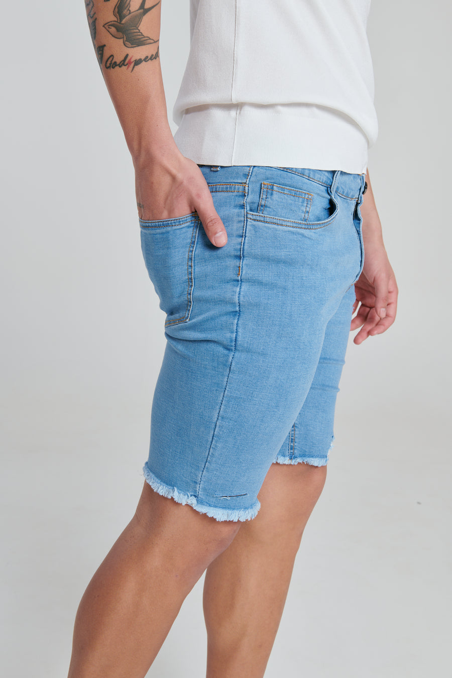 LUTON Short ( Distressed Hem )
